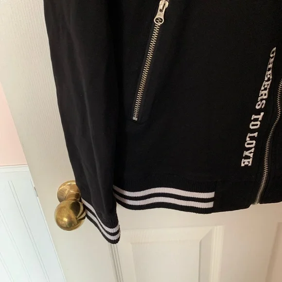 Bladkdhod Jacket - Picture 9 of 12